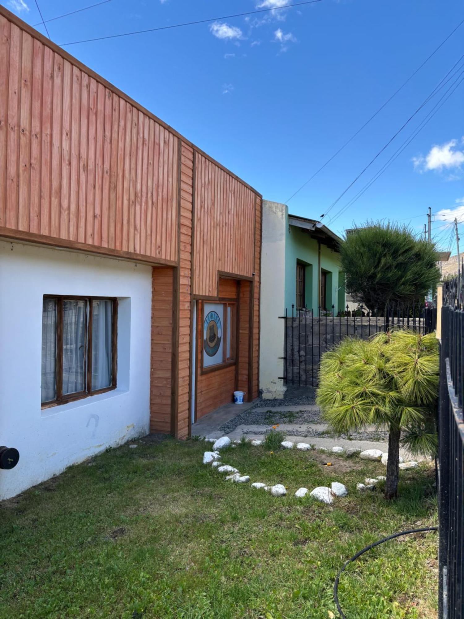 Hostal Leolei El Calafate Exterior photo